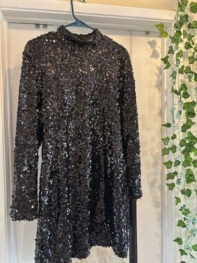 H&M Black Long Sleeve Sequin Mini Dress